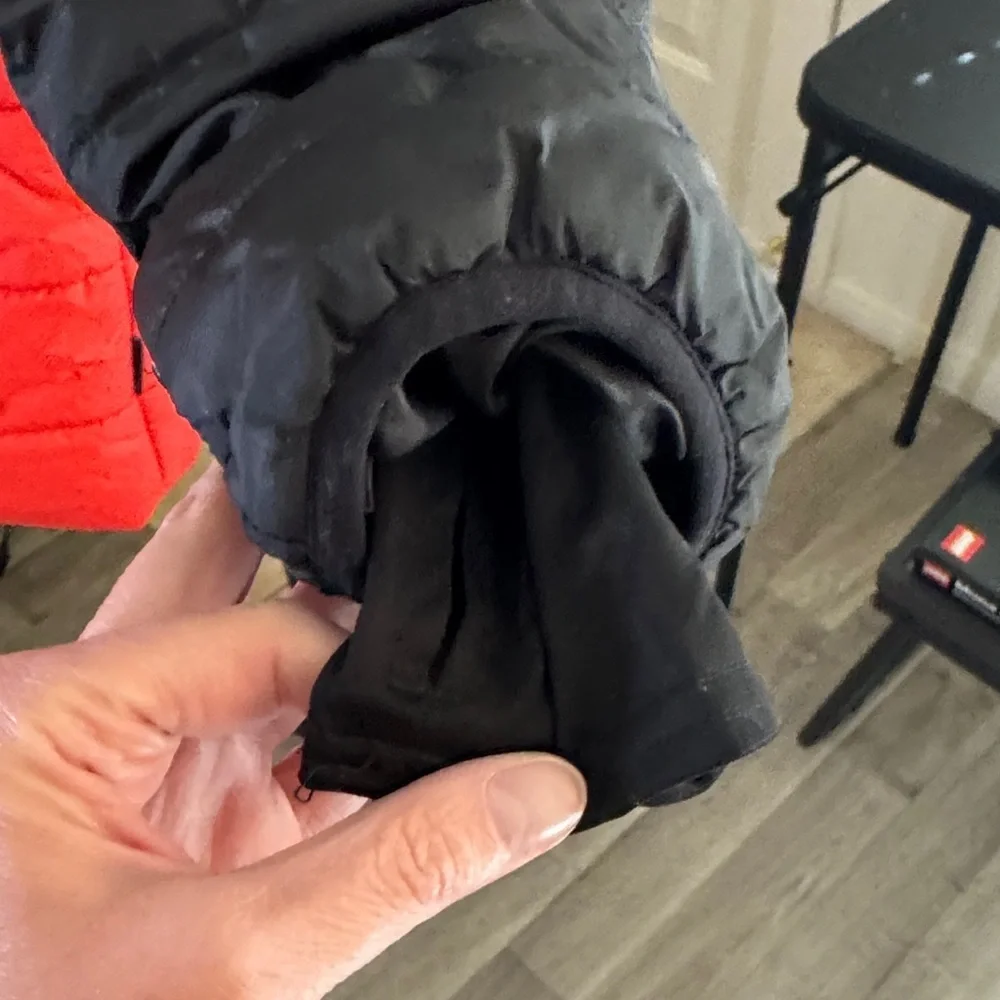 Kamik Kids Puffer Jacket in Red and Black